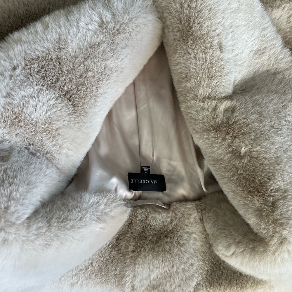 MAJORELLE Soft Beige Teddy Jacket - Picture 6 of 7